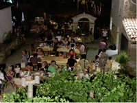 A spasso sotto le stelle lungo il Canale Naviglio