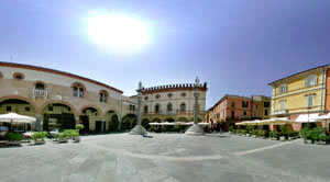 La Piazza del Popolo a Ravenna